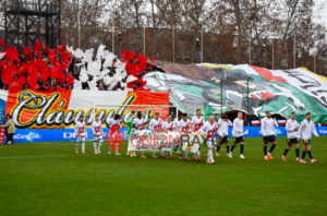 Movistar rinde homenaje a Wilfred Agbonavbare con el reportaje: 'Informe Plus+ | Eterno Wilfred' 3 Tifo Wilfred contra el Racismo