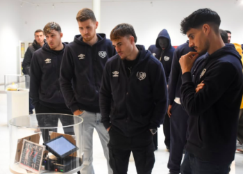 exposición conmemorativa centenario