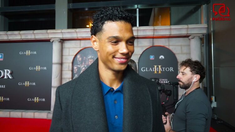 Etienne Eto'o: "Me encantaría debutar en Vallecas, la gente del barrio es increíble" 1 Etienne Eto'o