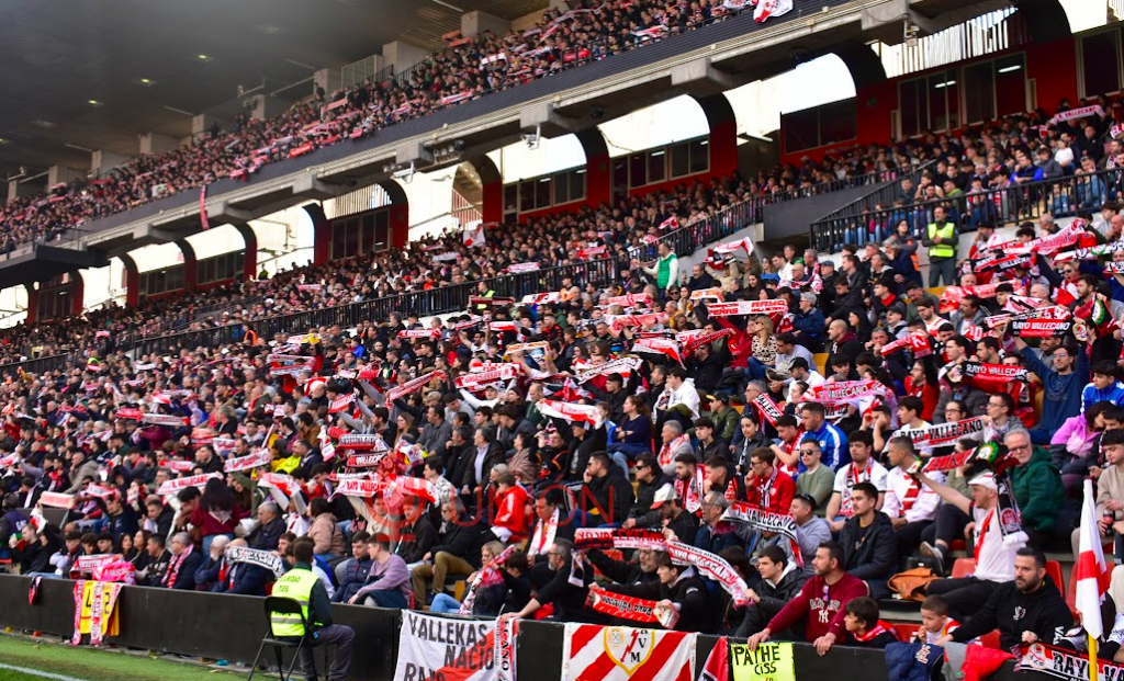 Rayo afición comunidad Trejo