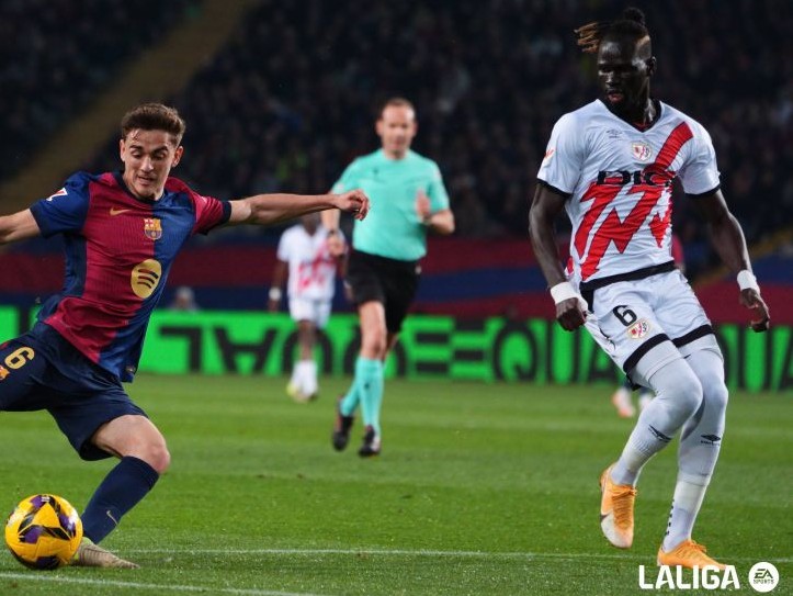 Pathe Ciss historia 1