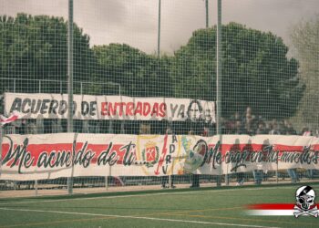 Bukaneros apoyan al juvenil