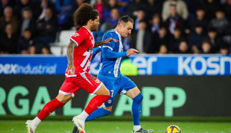 Aridane líder de la defensa del Rayo ante el Alavés 1 Aridane
