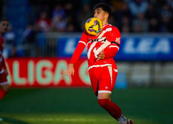 Ratiu brazalete negro