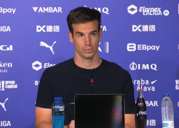 Iñigo rueda de prensa alaves