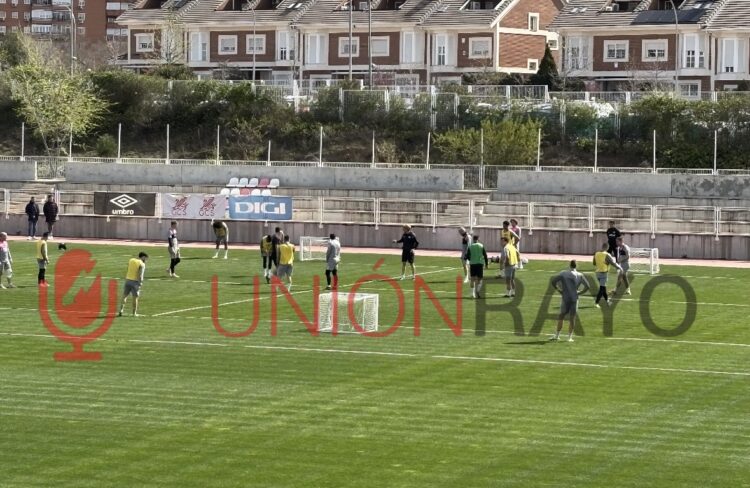 Pedro Díaz principal baja en el entrenamiento del Rayo 1 img 1408 1