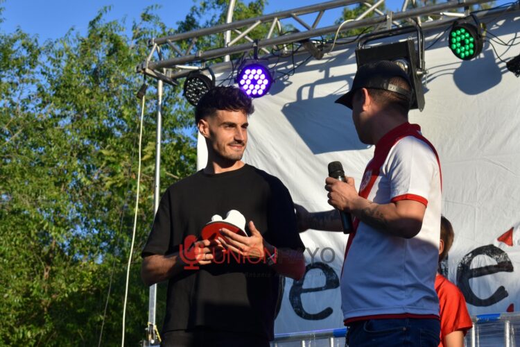 0b3bd7b5 5319 4998 9c85 ec758ad8b07b 1