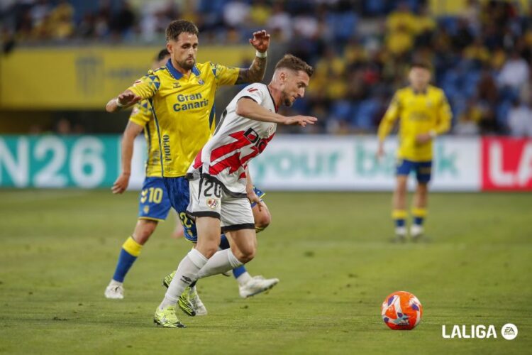 Balliu y Ratiu doblan lateral