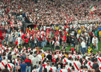 invasión campo Vallecas