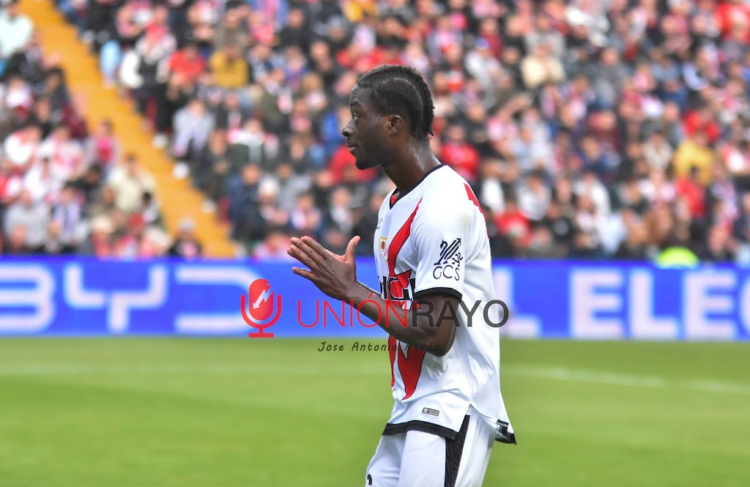 Mumin visita seleccionador