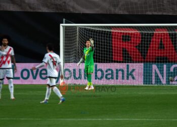 Rayo echa el cerrojo (1)