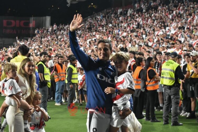 Vallecas pidió la continuidad de Trejo 1 Vallecas quiere renovación de Trejo