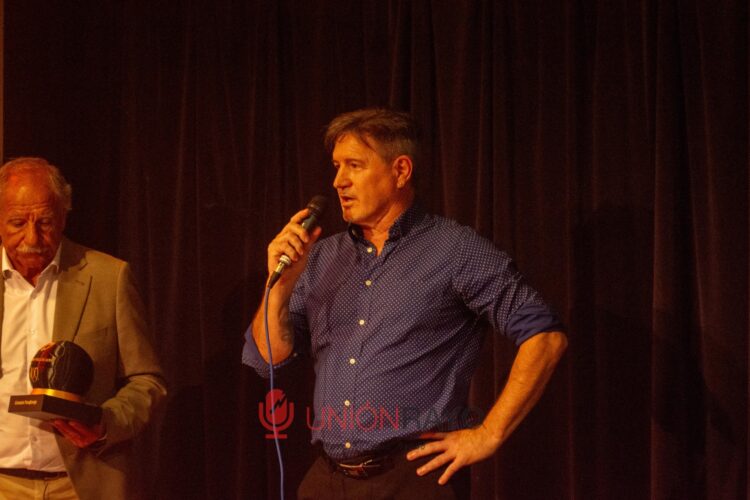 f4c23e08 bd1f 48e9 b71a 38d54262f11b 1