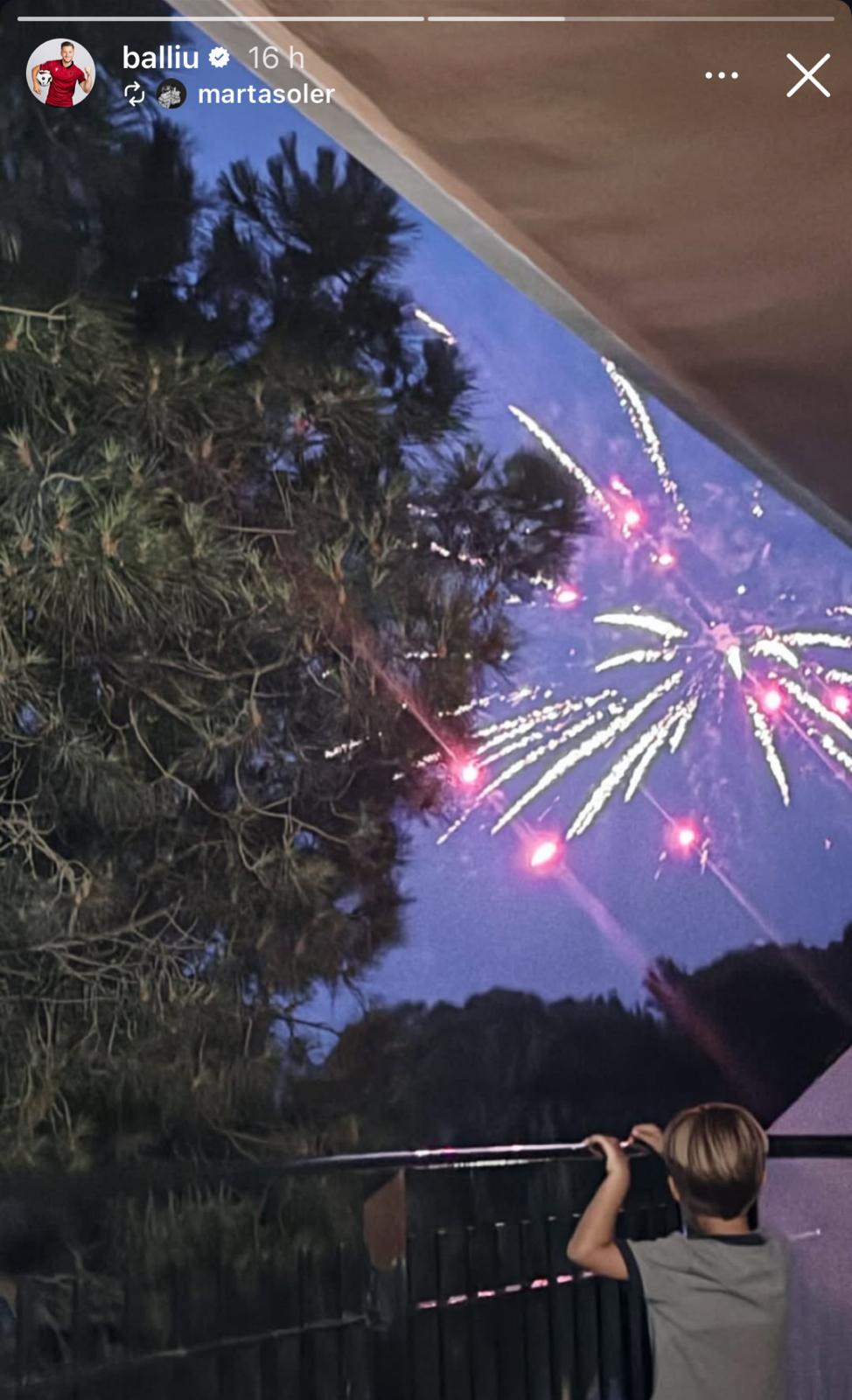 Los jugadores del Rayo Vallecano siguen disfrutando de sus vacaciones 4 Balliu con su familia