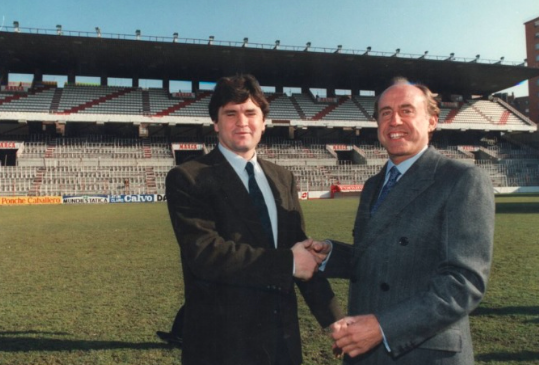 Los entrenadores del Rayo con más partidos en Primera 7 José Antonio Camacho y José María Ruiz-Mateos (foto: AS)