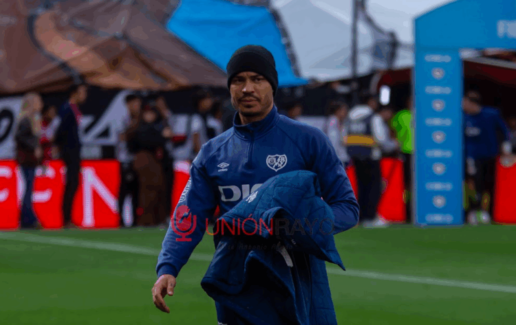 Raúl de Tomás, la petición de Vicente Moreno para su nuevo equipo en Qatar 1 Raúl de Tomás