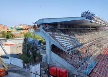 2e4817f8 c0b9 4b6a 9fb1 3bf4b3632116 1