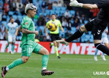 32e76cf2a2a66656882c329f413e3fd0