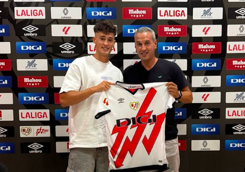 Juanchi renueva con el Rayo Vallecano B 1 Juanchi