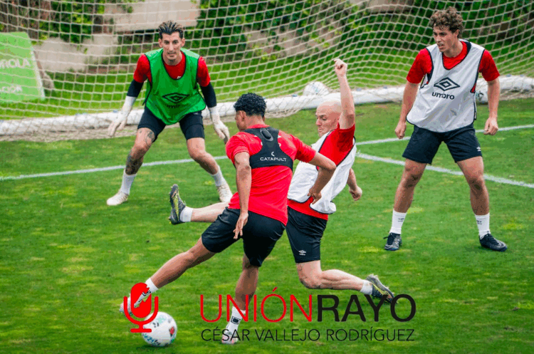 rayo entrena puerta cerrada
