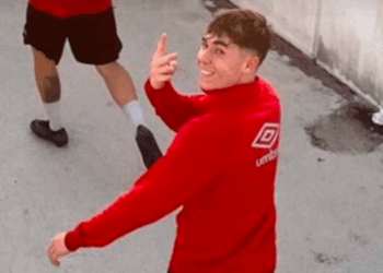 Hijo Totti se retira