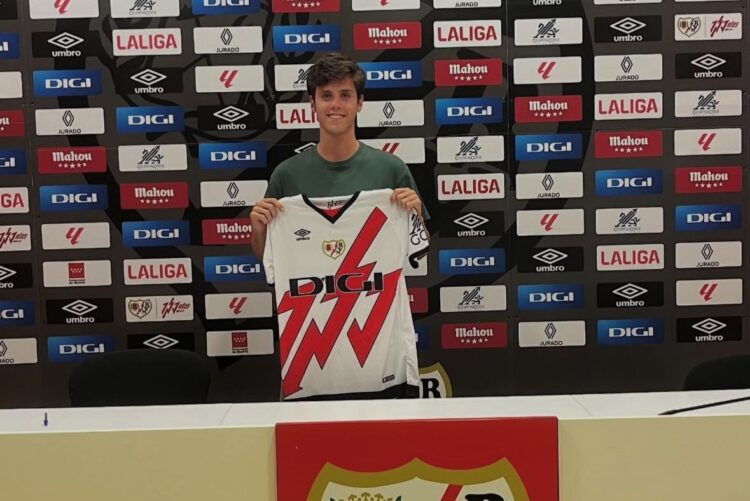 Pablo Sánchez, nuevo jugador del Rayo B 1 Pablo Sánchez
