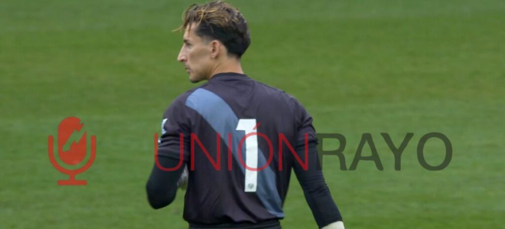 El 'Pacha' Espino provocó el penalti del empate ante el Genk 2 Dani Cárdenas Pacha Rayo