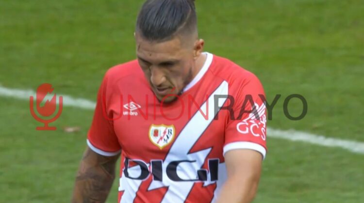 El 'Pacha' Espino provocó el penalti del empate ante el Genk 1 Pacha Espino Rayo