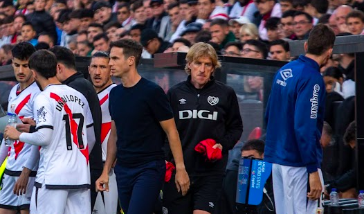 El acta arbitral recoge a Javi Mallo como segundo entrenador del Rayo en Montilivi 1 Javi Mallo