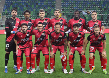 Once titular Rayo ante el Neman Grodno