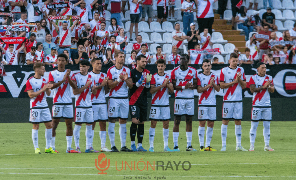 Vallecas continúa sin ser un fortín esta temporada 3 Ovación Vallecas aficionados fallecidos