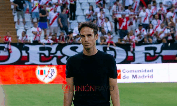 Íñigo categoriza como 'devastador' jugar la Conference fuera de Vallecas 1 Íñigo Pérez