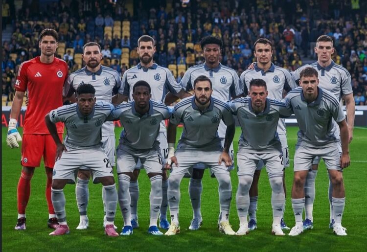 Once titular del Slovan Bratislva vs Young Boys