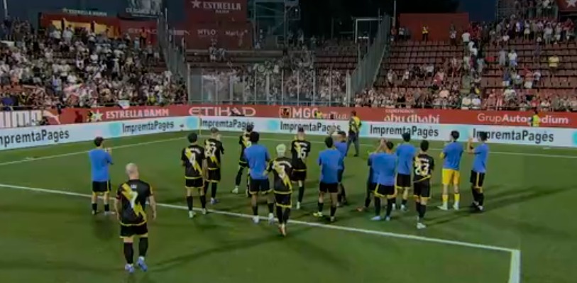 Decenas de aficionados franjirrojos se desplazaron a Montilivi 3 aficionados Montiivi Rayo Girona