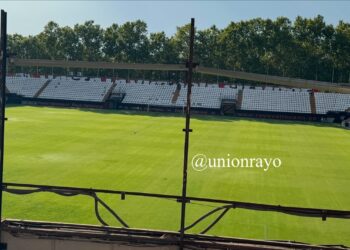 ezy watermark 12 08 2025 01 20 50a. m. 1