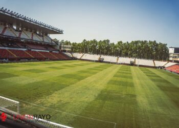 fe8403bb 32a8 42da 8e40 7d5bf2f9a7a3 1