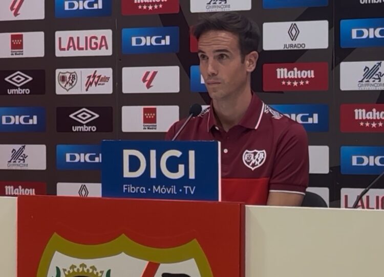 Íñigo Pérez en la previa del Rayo - Neman Grodno: “Me gusta más este tipo de partidos como entrenador que como jugador” 1 img 9850