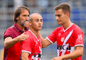 Becerra, tercer canterano que debuta con Iñigo Pérez 2 Becerra