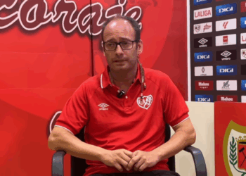 Jorge Vallejo plantilla rayo b