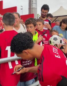 Etienne Eto´o:: Fuente de la imagen: Club Deportivo Mirandés