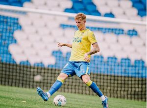 Debut de Pelayo, con el Cádiz