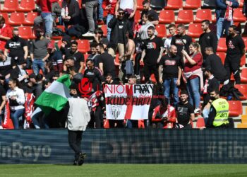 Sevilla afición Vallecas
