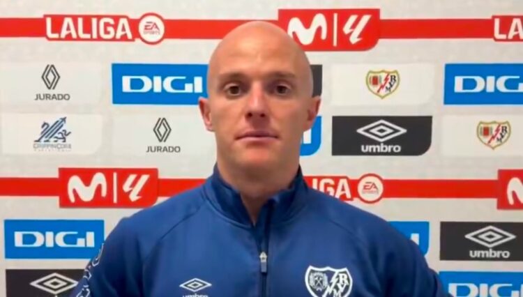 Isi, tras la derrota ante el Sevilla: “Estamos en una dinámica negativa de resultados, pero el juego es bueno” 1 img 1643 1