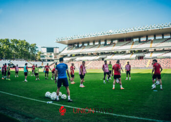 Rayo entrenamiento estadio