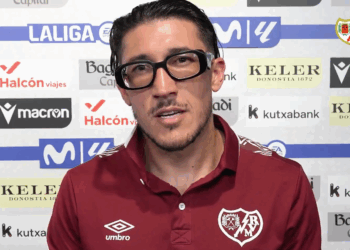 Espino declas real sociedad rayo 2025-26