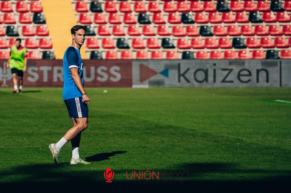 Iñigo entrenamiento Rayo