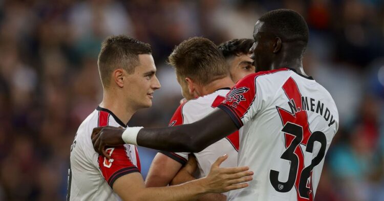 Levante 0-3 Rayo Vallecano: "Vuelta a la competición como un Rayo" 1 Rayo De Frutos Mendy