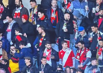 aficionados Rayo Hacken