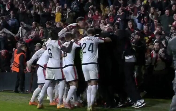 9457301e 2f17 41b2 8b2c 611f46e04b02