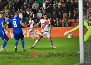 9fed9376 8164 40f1 9e41 0e0bc85ea385 1